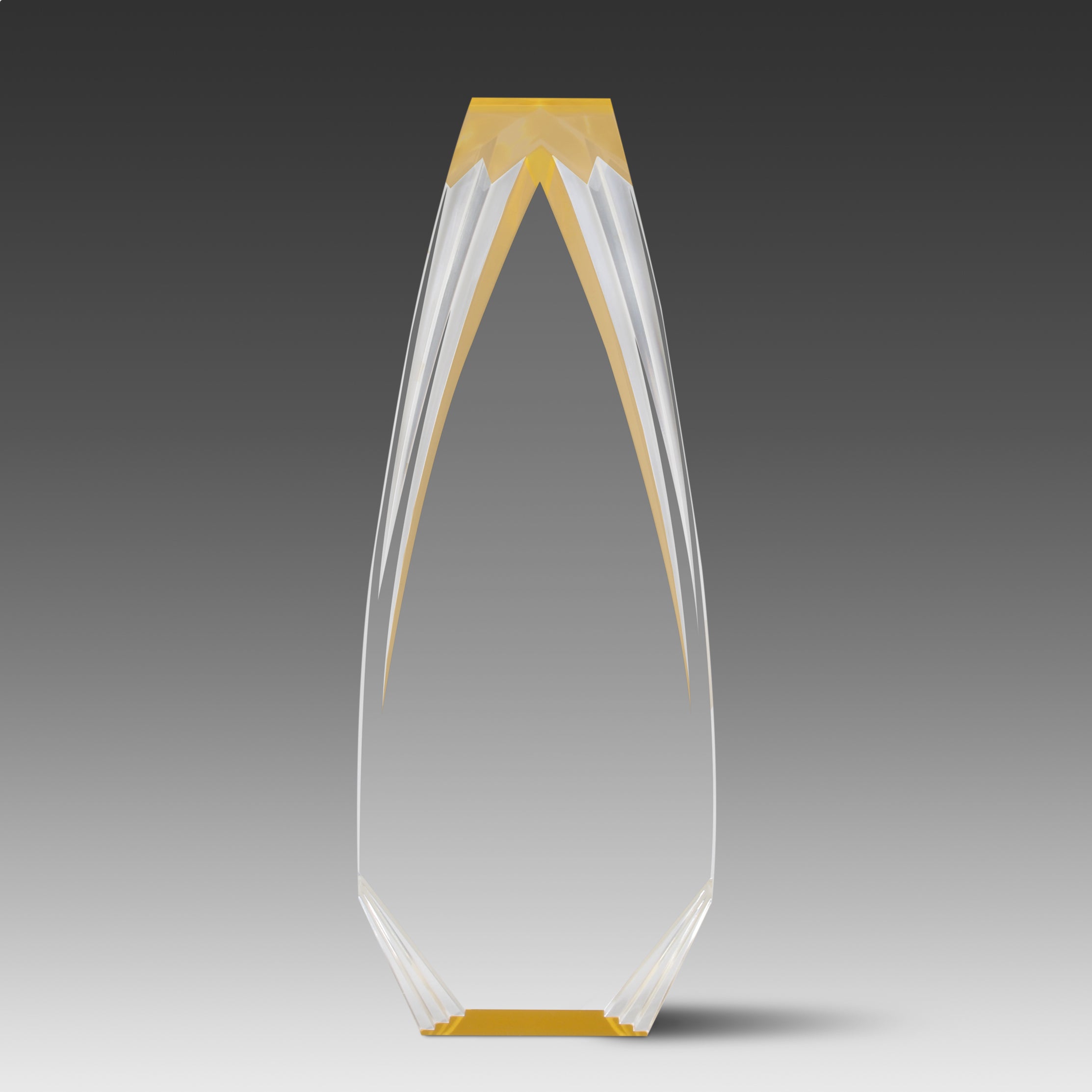 Diamond Carved Obelisk™